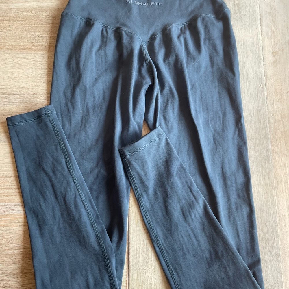 Alphalete Gray Leggings